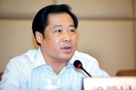 梁毅民 梁毅民